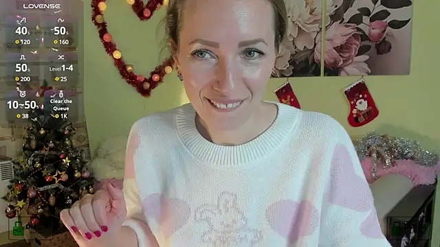 Queenymel online show from December 22, 2024, 3:11 pm