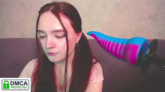 Alyssa   Scarlet online show from November 19, 2025, 3:39 am