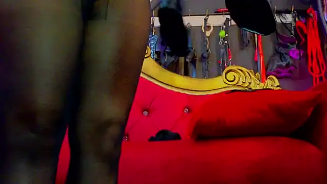 Snapshot of PerlaDivaio chatting on September 22, 2025, 2:12 pm PerlaDivaio online show from September 22, 2025, 2:12 pm