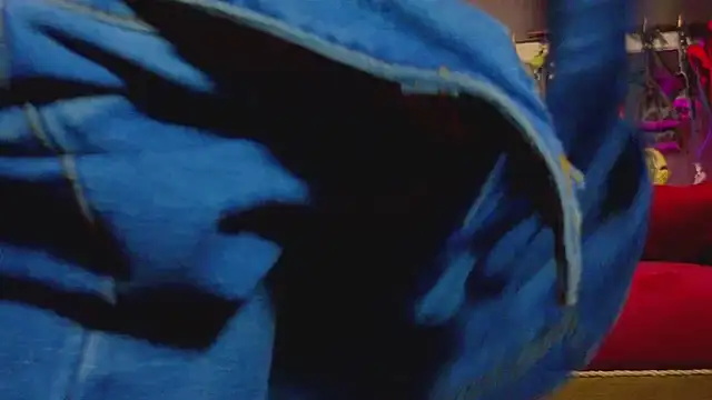 Snapshot of PerlaDivaio chatting on October 24, 2025, 2:38 pm PerlaDivaio online show from October 24, 2025, 2:38 pm