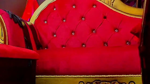 Snapshot of PerlaDivaio chatting on October 14, 2025, 2:28 pm PerlaDivaio online show from October 14, 2025, 2:28 pm