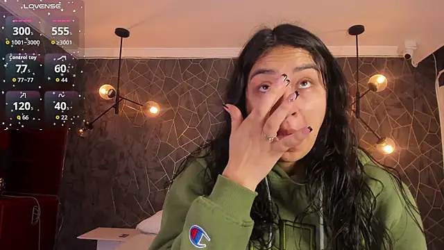 Snapshot of dayra_angels chatting on October 26, 2025, 6:30 pm dayra angels online show from October 26, 2025, 6:30 pm