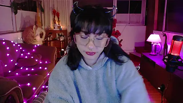 Aquamarinebubble online show from October 14, 2025, 3:18 am