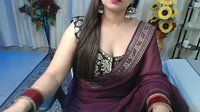 mahimagicdoll DESI online show from February 9, 2025, 8:24 pm