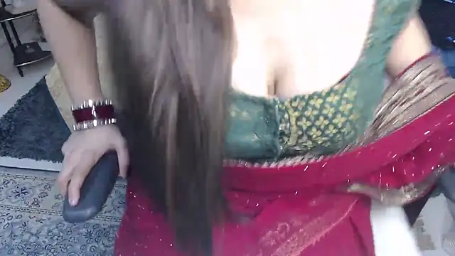 mahimagicdoll DESI online show from January 23, 2025, 9:50 am