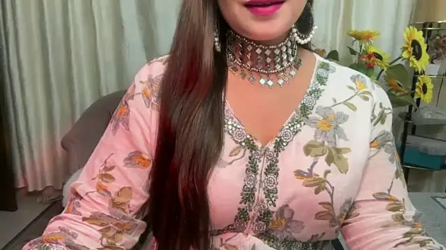 mahimagicdoll DESI online show from February 27, 2025, 7:15 pm