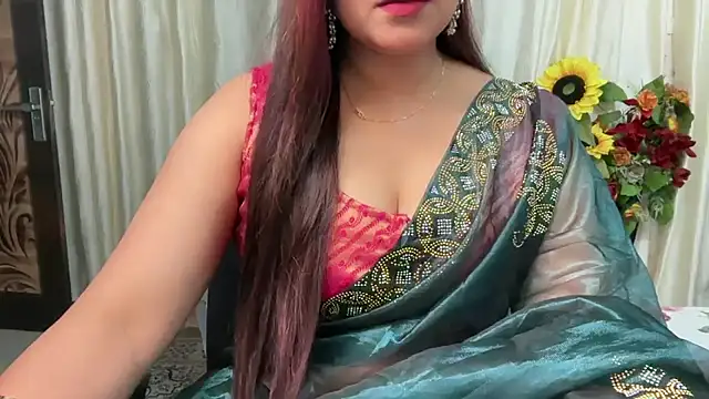 mahimagicdoll DESI online show from March 19, 2025, 8:12 am