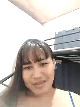 Snapshot of sexyts69xx chatting on March 6, 2025, 5:33 pm sexyts69xx online show from March 6, 2025, 5:33 pm