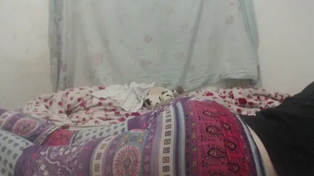 Snapshot of Kittywhiteass chatting on March 19, 2025, 8:23 am Kittywhiteass online show from March 19, 2025, 8:23 am