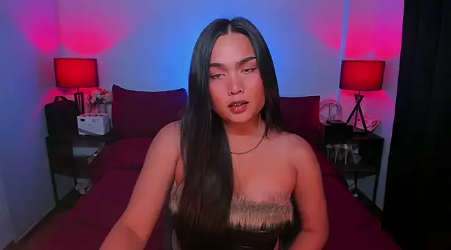 Snapshot of Jh3na chatting on February 13, 2025, 9:17 pm Jh3na online show from February 13, 2025, 9:17 pm