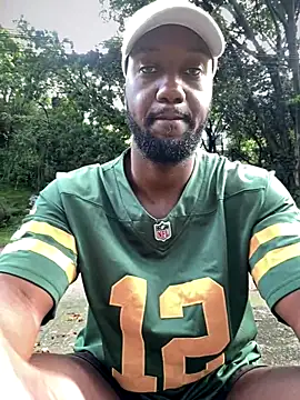 blackdrey18 online show from November 16, 2025, 1:49 pm