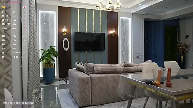 angel luisa online show from March 18, 2025, 5:23 pm