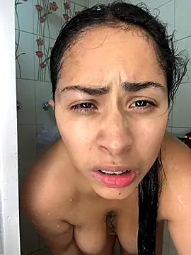 Snapshot of yesie_hot chatting on September 23, 2025, 12:06 am yesie hot online show from September 23, 2025, 12:06 am