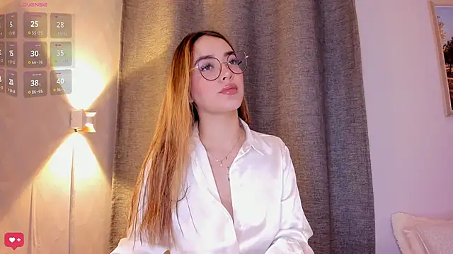 Assh lee  online show from March 19, 2025, 12:45 pm