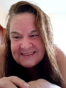 Yaya Mineira online show from January 28, 2025, 1:49 pm