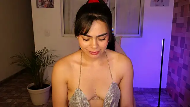 Snapshot of sexyladyy_ chatting on January 18, 2025, 12:35 am sexyladyy online show from January 18, 2025, 12:35 am