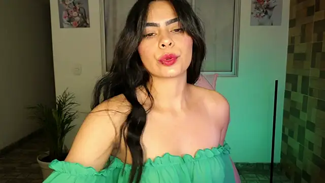 Snapshot of sexyladyy_ chatting on January 31, 2025, 2:39 pm sexyladyy online show from January 31, 2025, 2:39 pm