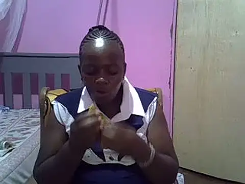 Ebonyceline online show from February 25, 2025, 5:51 pm