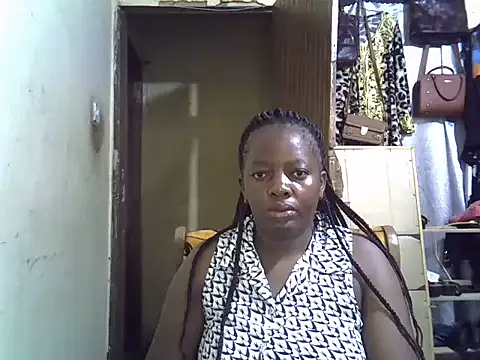 Snapshot of Ebonyceline chatting on February 12, 2026, 10:42 pm Ebonyceline online show from February 12, 2026, 10:42 pm