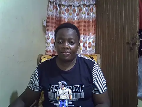 Snapshot of Ebonyceline chatting on October 15, 2025, 7:11 pm Ebonyceline online show from October 15, 2025, 7:11 pm