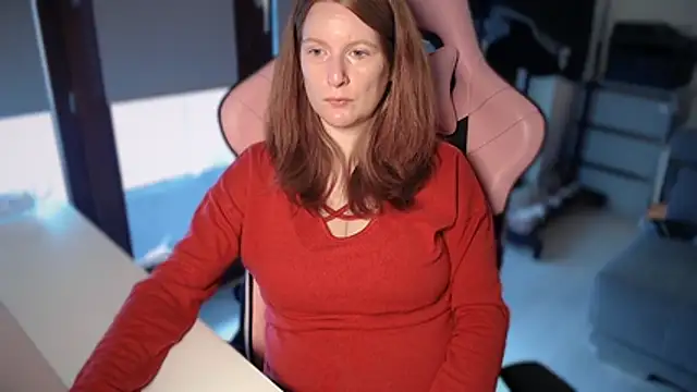 Exotic-Desire online show from November 6, 2025, 8:29 am