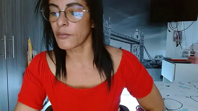 kateleyagrey online show from January 31, 2025, 10:31 pm