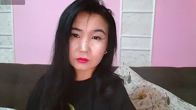 Snapshot of Bet_Lu chatting on October 13, 2025, 8:27 am Bet Lu online show from October 13, 2025, 8:27 am