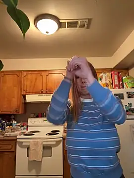 Snapshot of ClumsyLink chatting on November 16, 2025, 4:34 pm ClumsyLink online show from November 16, 2025, 4:34 pm