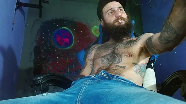Tatted21xxx online show from February 19, 2025, 3:28 am