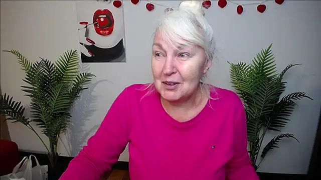 BlondyLeeBest online show from February 21, 2026, 7:27 pm