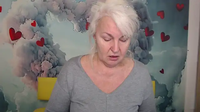 Snapshot of BlondyLeeBest chatting on March 1, 2025, 7:15 pm BlondyLeeBest online show from March 1, 2025, 7:15 pm