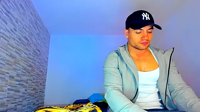 nicolas herrera online show from February 24, 2025, 2:08 am