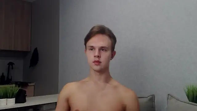 Snapshot of MartinMendez chatting on October 10, 2025, 12:39 pm MartinMendez online show from October 10, 2025, 12:39 pm