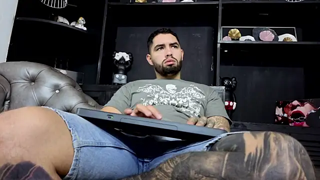 matteosantos online show from February 9, 2026, 12:14 pm