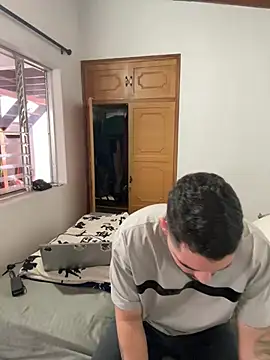 matteosantos online show from February 8, 2026, 4:26 pm