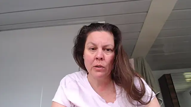 fulloferotic online show from April 14, 2026, 2:22 pm