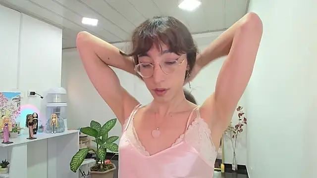 Snapshot of NicoleCortez chatting on February 4, 2025, 11:49 am NicoleCortez online show from February 4, 2025, 11:49 am