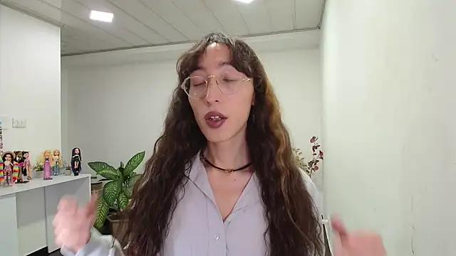 Snapshot of NicoleCortez chatting on March 18, 2025, 4:40 am NicoleCortez online show from March 18, 2025, 4:40 am