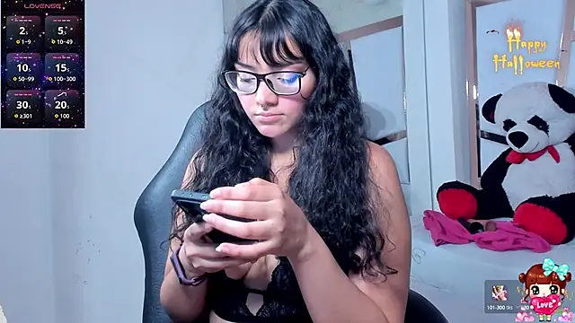 Snapshot of lucyycy chatting on October 11, 2025, 1:06 am lucyycy online show from October 11, 2025, 1:06 am