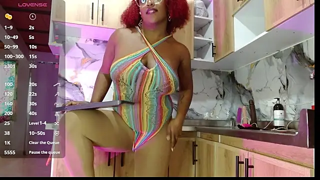 Snapshot of beatziedreams chatting on October 31, 2025, 12:57 pm beatziedreams online show from October 31, 2025, 12:57 pm