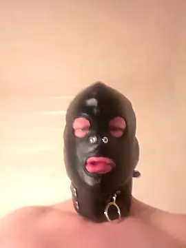 Papiercedbisex online show from April 4, 2026, 5:41 pm