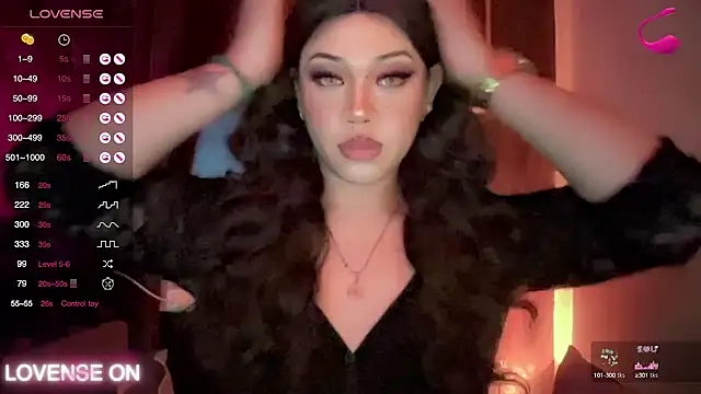 Snapshot of madam_agnes1 chatting on October 9, 2025, 12:22 am madam agnes1 online show from October 9, 2025, 12:22 am