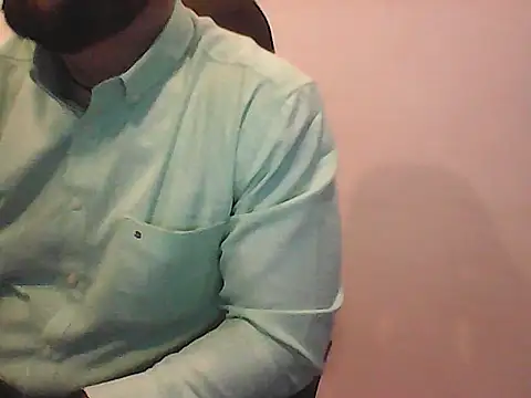 Kalel17073 online show from June 11, 2026, 5:43 pm