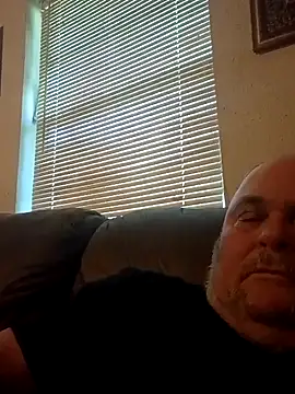 jamestexas online show from April 19, 2026, 5:58 pm