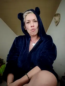 sexymarilyncolombia online show from February 16, 2025, 10:44 pm