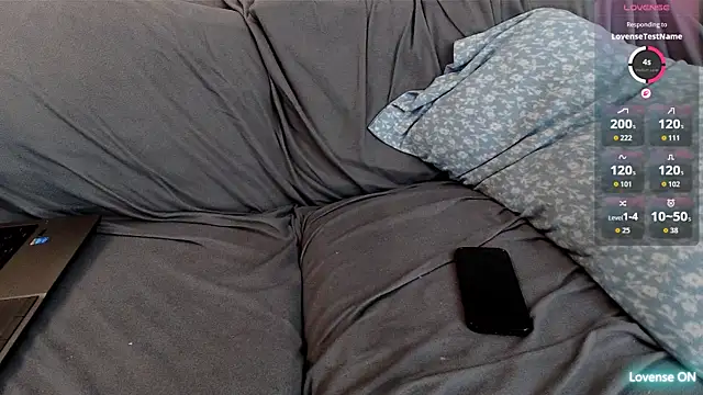 EmoDream1998 online show from October 22, 2025, 1:38 am