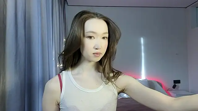  luna 022 online show from January 27, 2025, 3:26 am