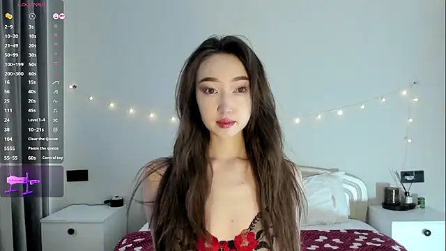 Snapshot of _luna_022 chatting on October 24, 2025, 4:44 am  luna 022 online show from October 24, 2025, 4:44 am