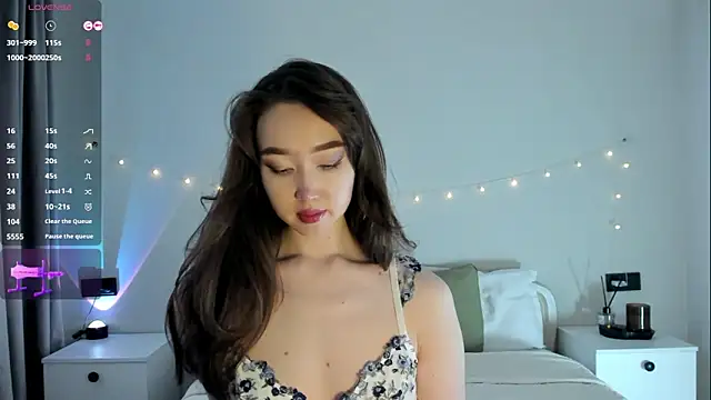 Snapshot of _luna_022 chatting on September 28, 2025, 4:30 am  luna 022 online show from September 28, 2025, 4:30 am