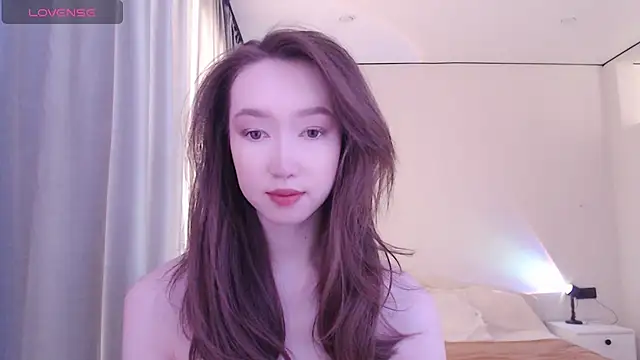  luna 022 online show from January 14, 2025, 3:22 am